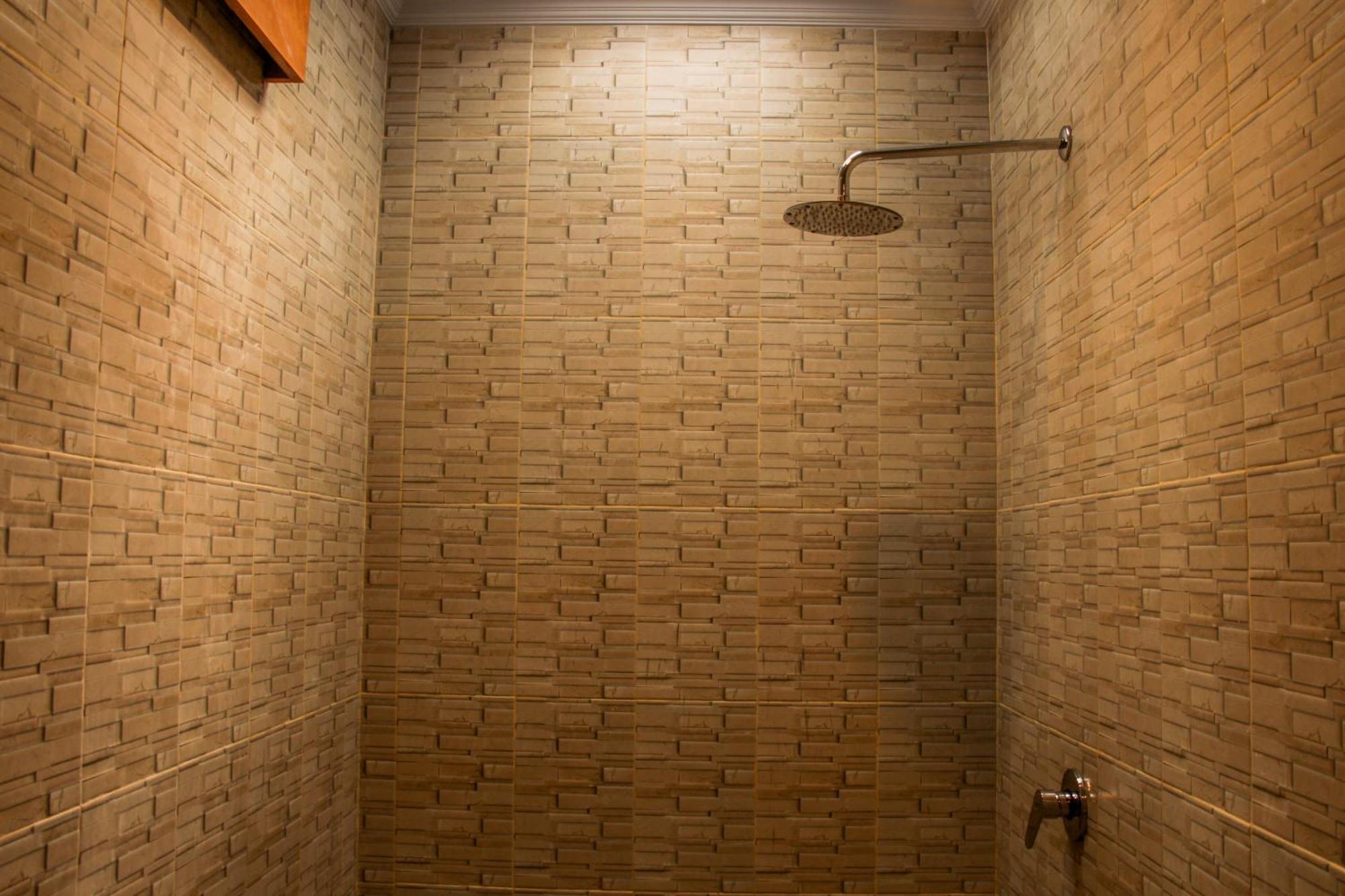 Nyoman Guesthouse Canggu Phòng bức ảnh