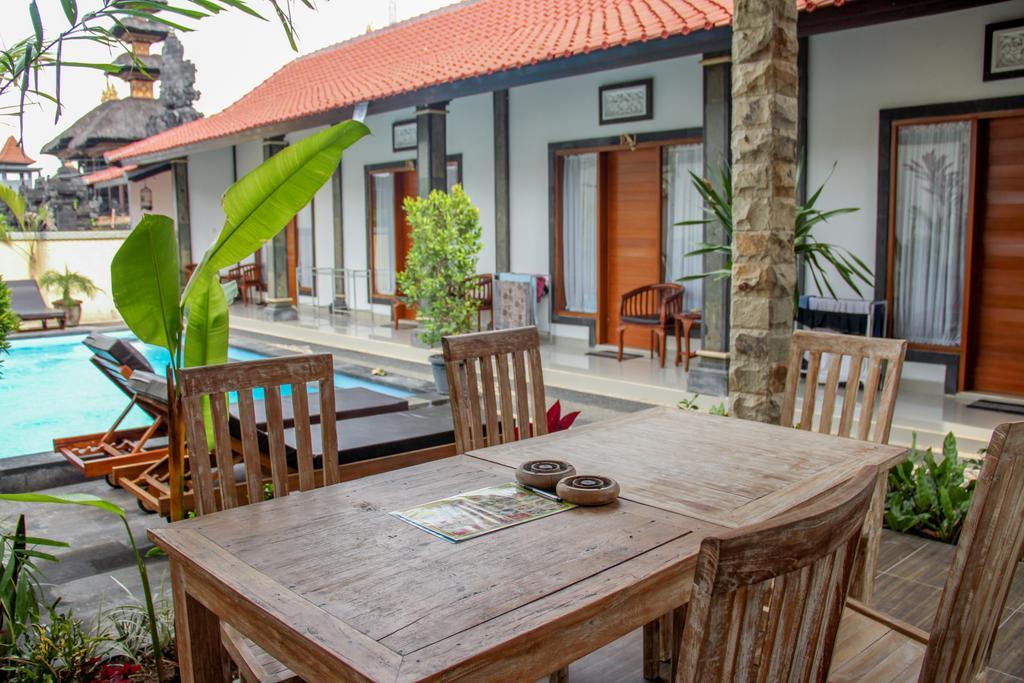 Nyoman Guesthouse Canggu Ngoại thất bức ảnh