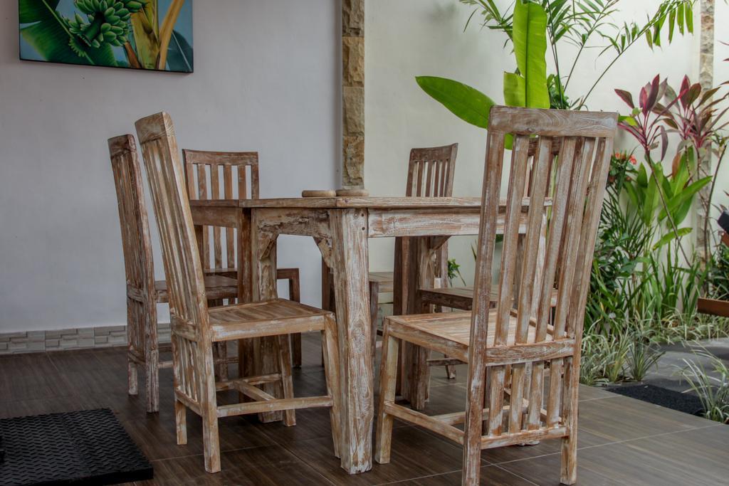 Nyoman Guesthouse Canggu Ngoại thất bức ảnh